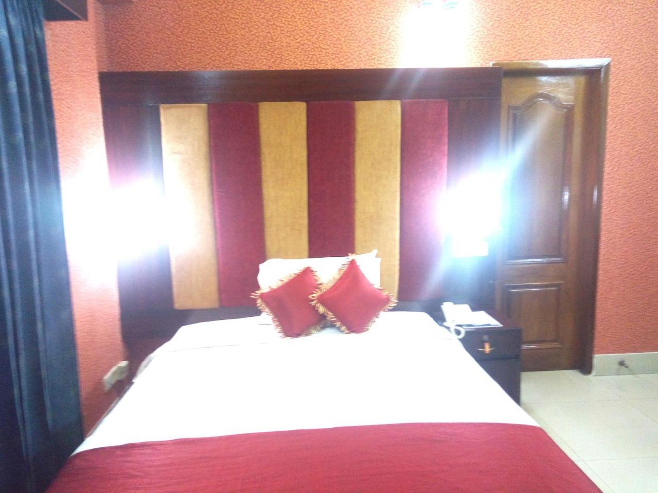 Hotel Lake View Plaza داكا المظهر الخارجي الصورة